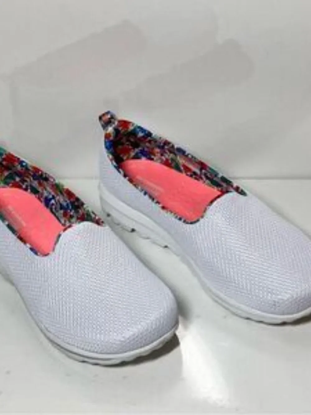 Skechers GOWalk Classic Vegan Summer Blossom Washable Slip-Ons